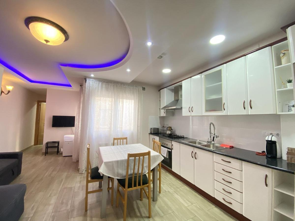 Entire New Apartment 20' From Barcelona Sabadell Eksteriør bilde